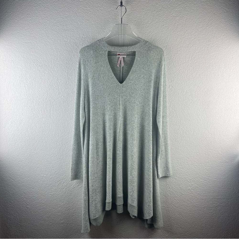 Poof! l L Super Soft Heather Flannel Knit Hankerchief Hem Keyhole Sweater Dress